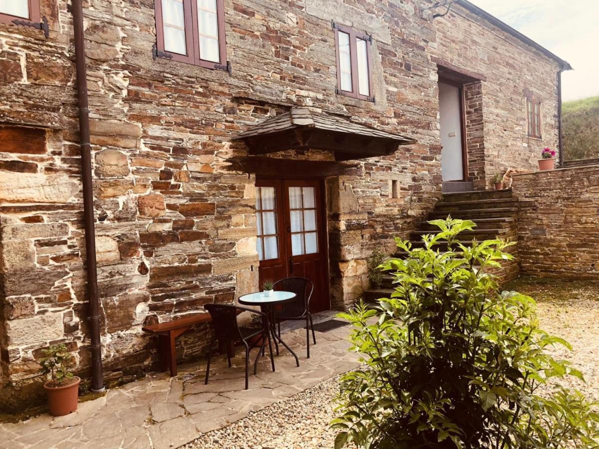 Apartamento La Corrada 산타 율라리아 드 오스코스 외부 사진