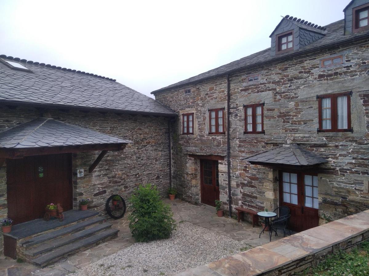 Apartamento La Corrada 산타 율라리아 드 오스코스 외부 사진